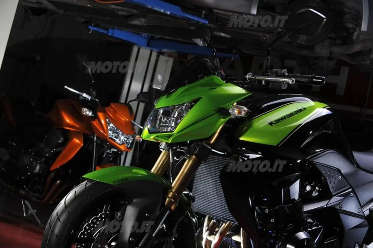 Kawasaki Z750R. Fenomeno latino (15)