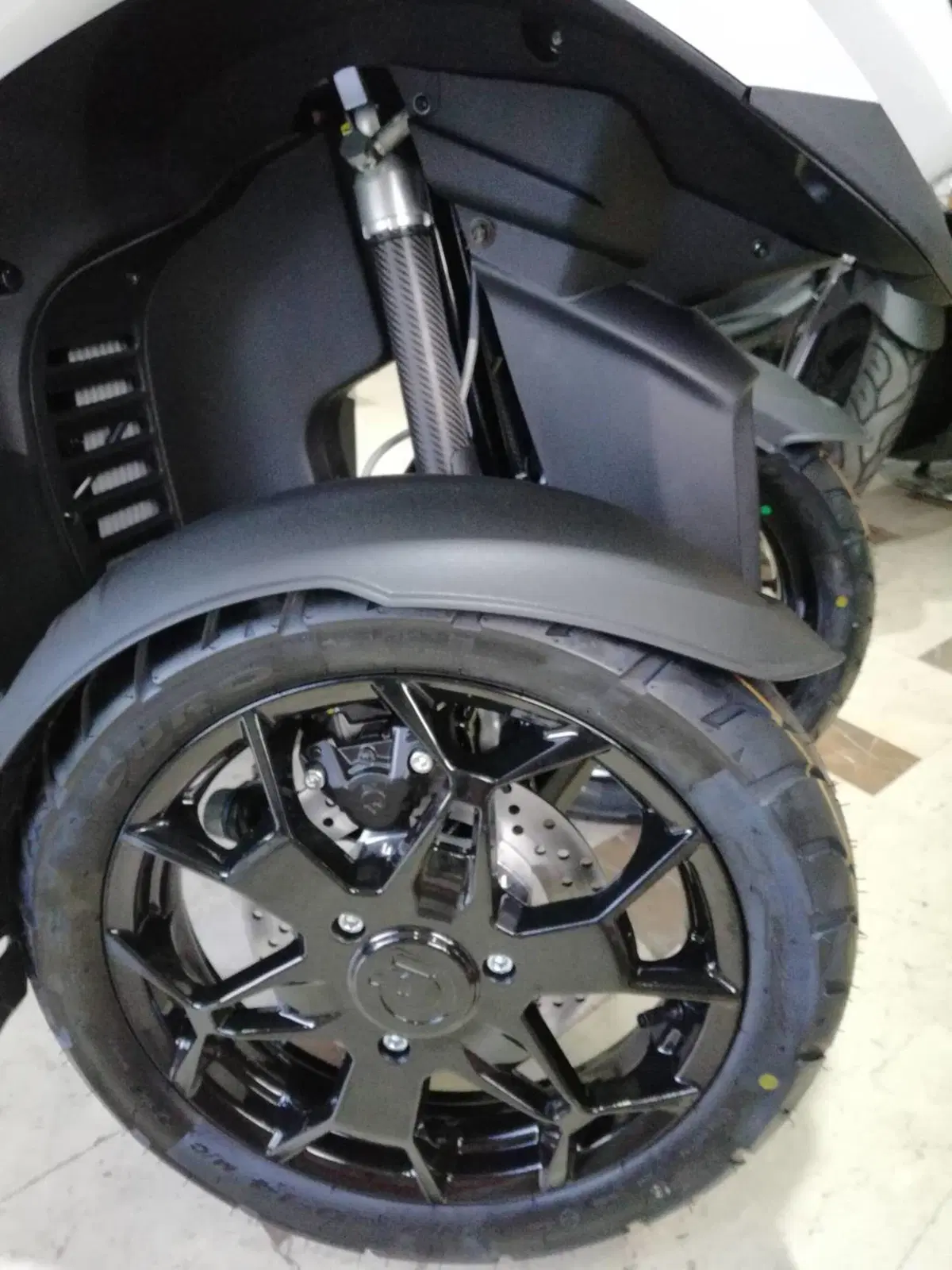 Quadro QV3 350 (2018 - 19) (9)