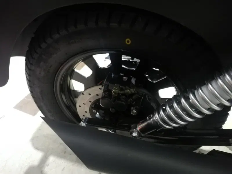 Keeway Motor Superlight 125 (2021 - 26) (3)