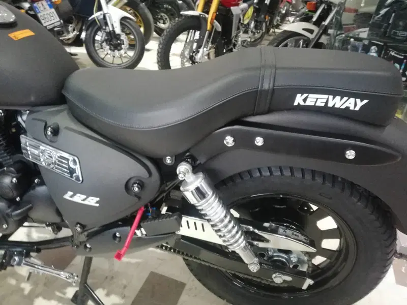 Keeway Motor Superlight 125 (2021 - 26) (11)