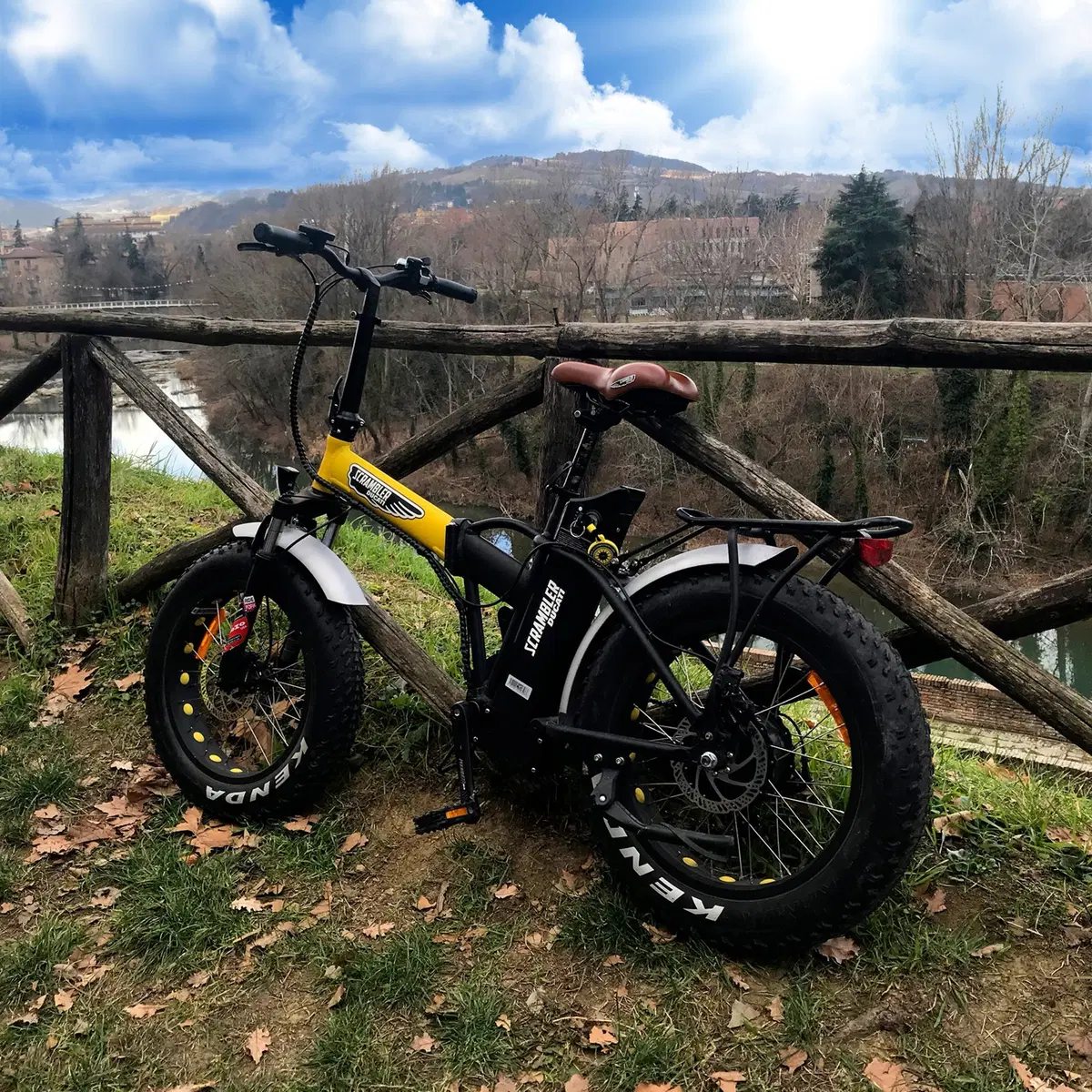 Ducati presenta la Scrampler e-bike: pieghevole e fat (2)