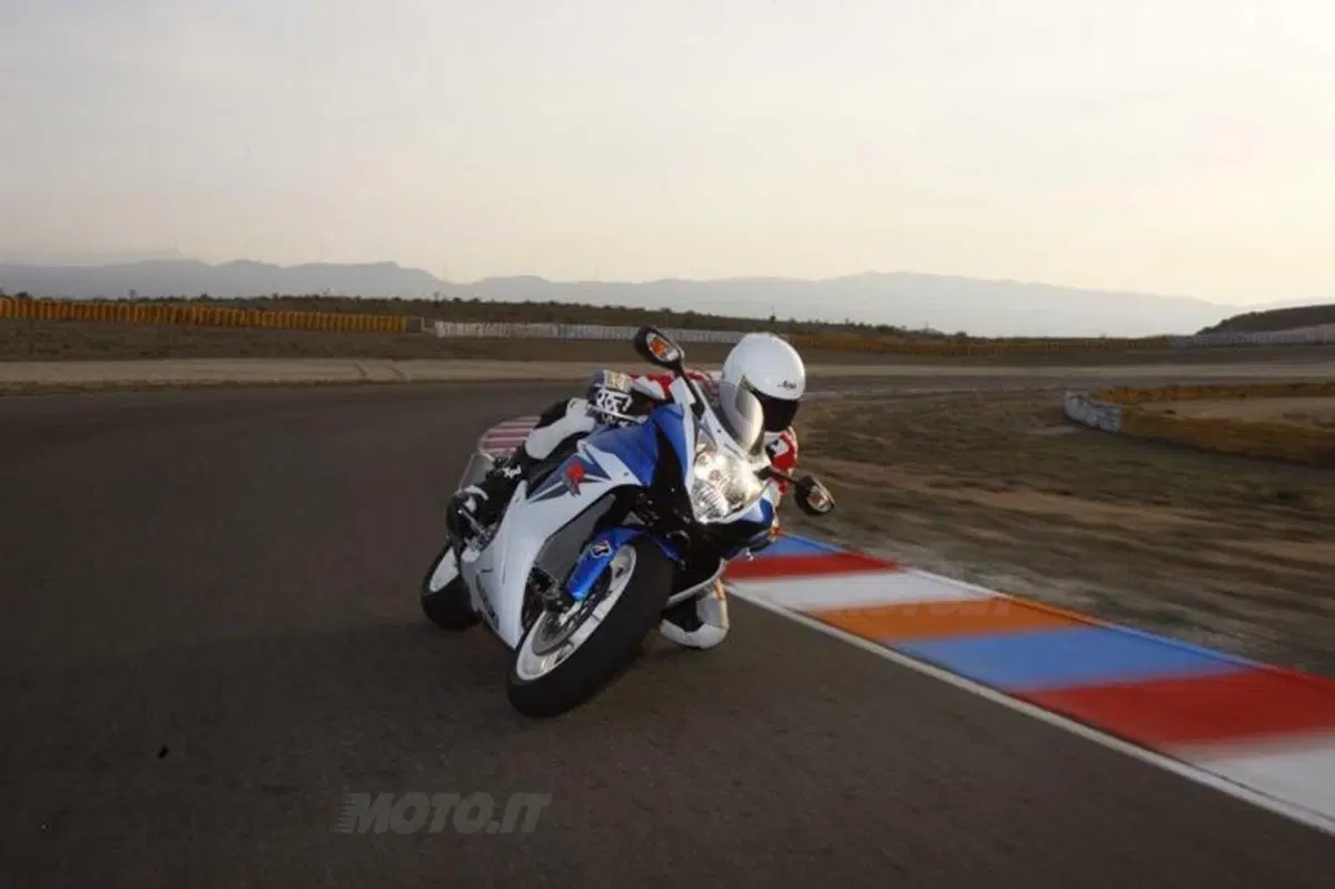Suzuki GSX-R 600 (13)