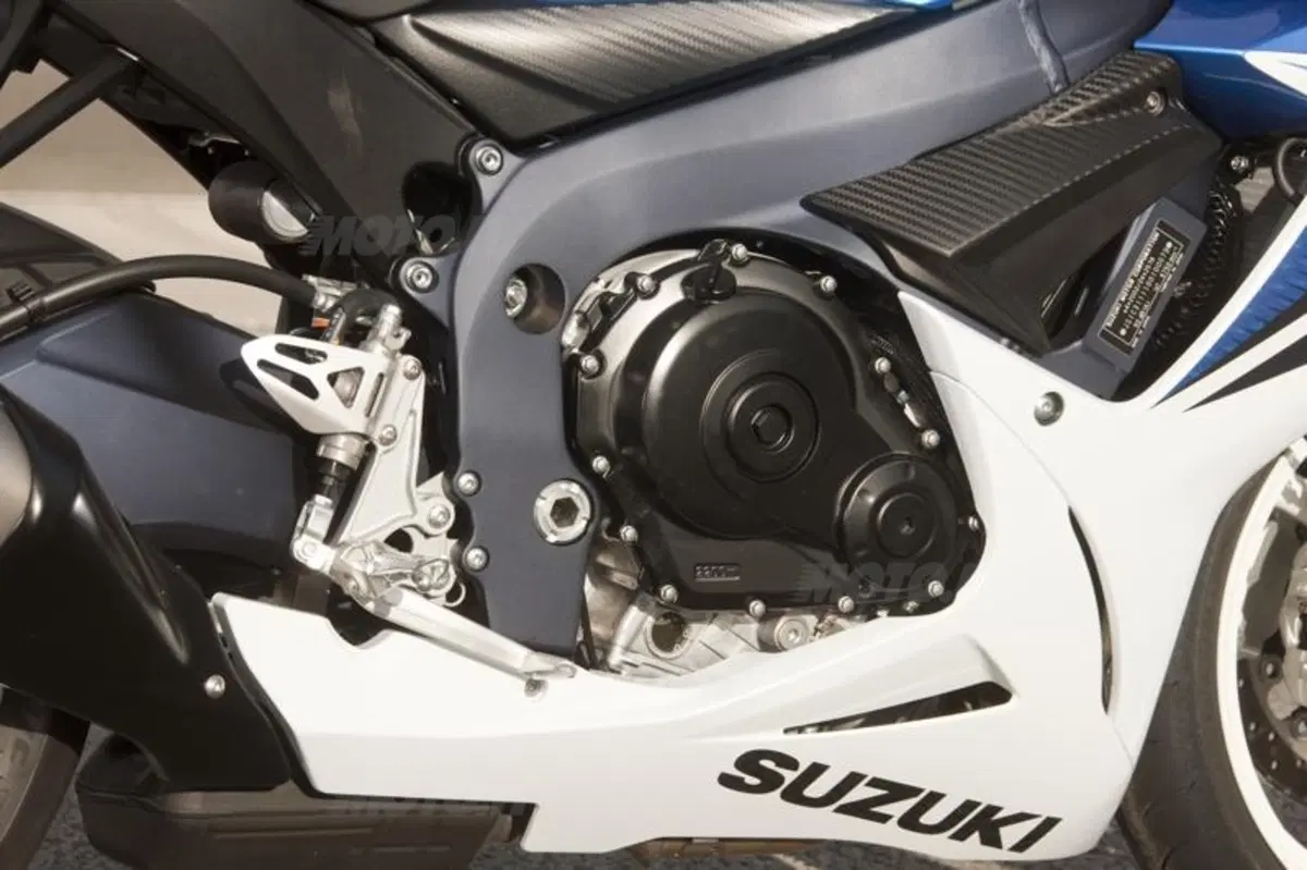 Suzuki GSX-R 600 (32)