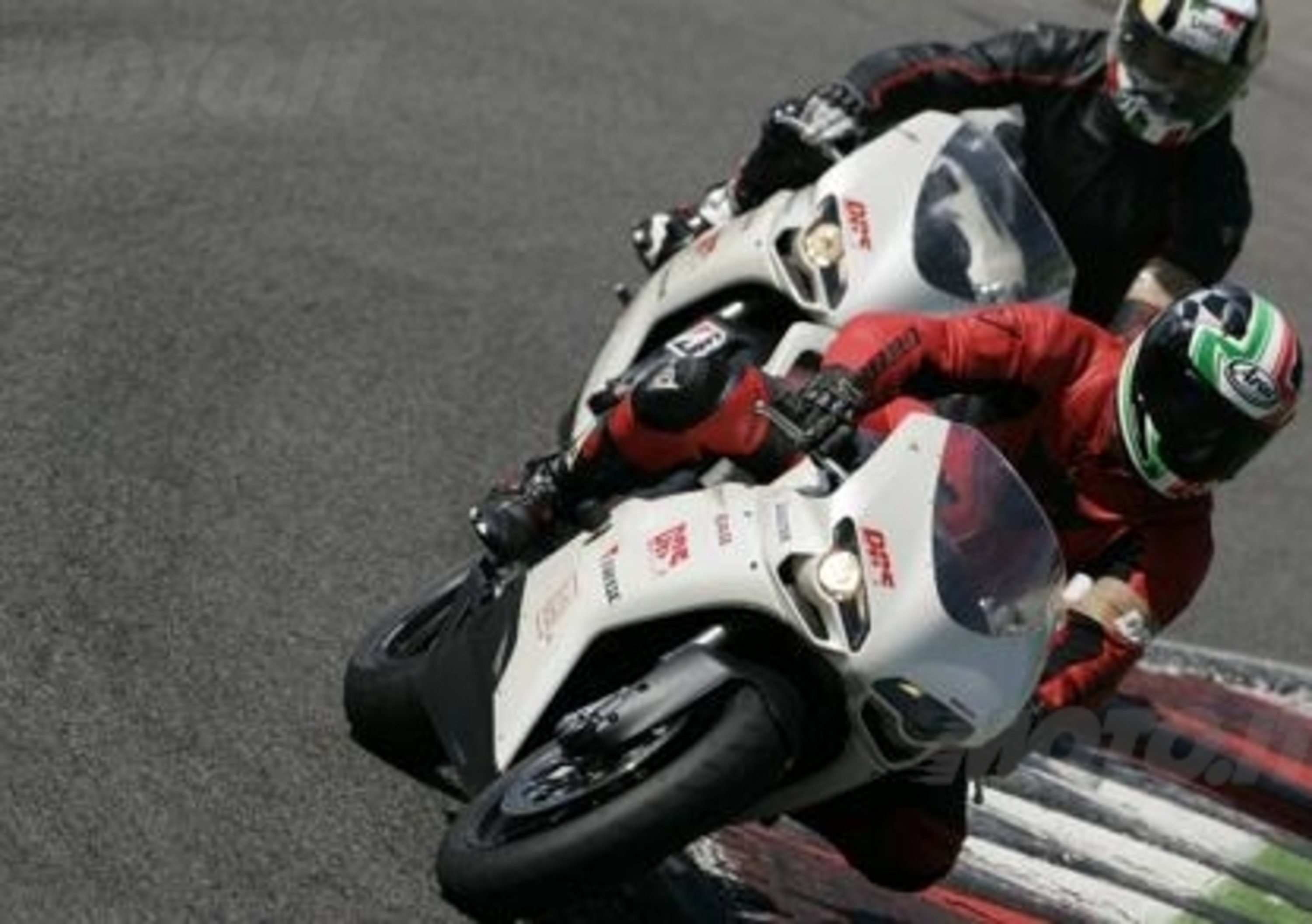 Ducati Riding Experience e Desmo Challenge, grandi novit&agrave; 2011