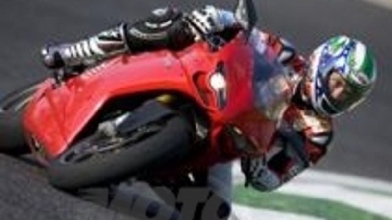 Ducati Riding Experience e Desmo Challenge, grandi novit&agrave; 2011