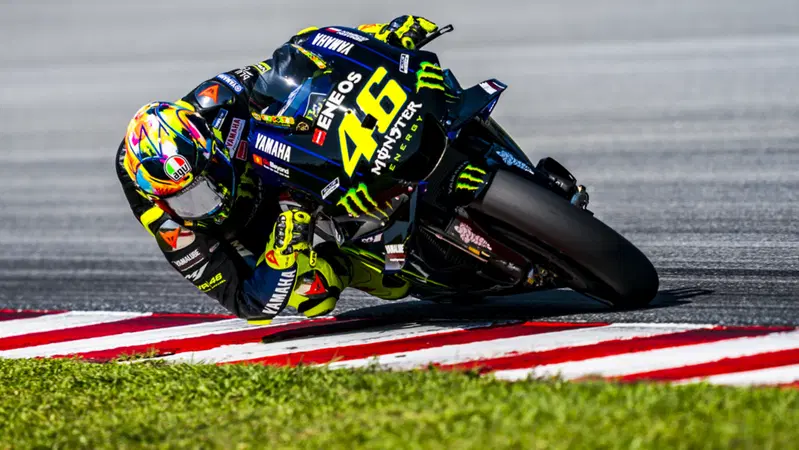 MotoGP test. Rossi: "Miglioramenti nella direzione. Ma non basta"