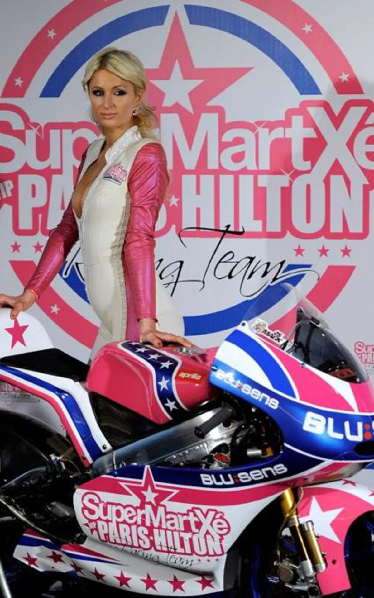 Paris Hilton presenta a Madrid il team VIP Super Martxè (12)