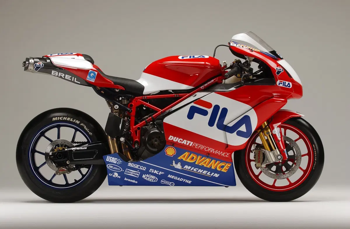 Ducati: le bicilindriche della leggenda Superbike (19)