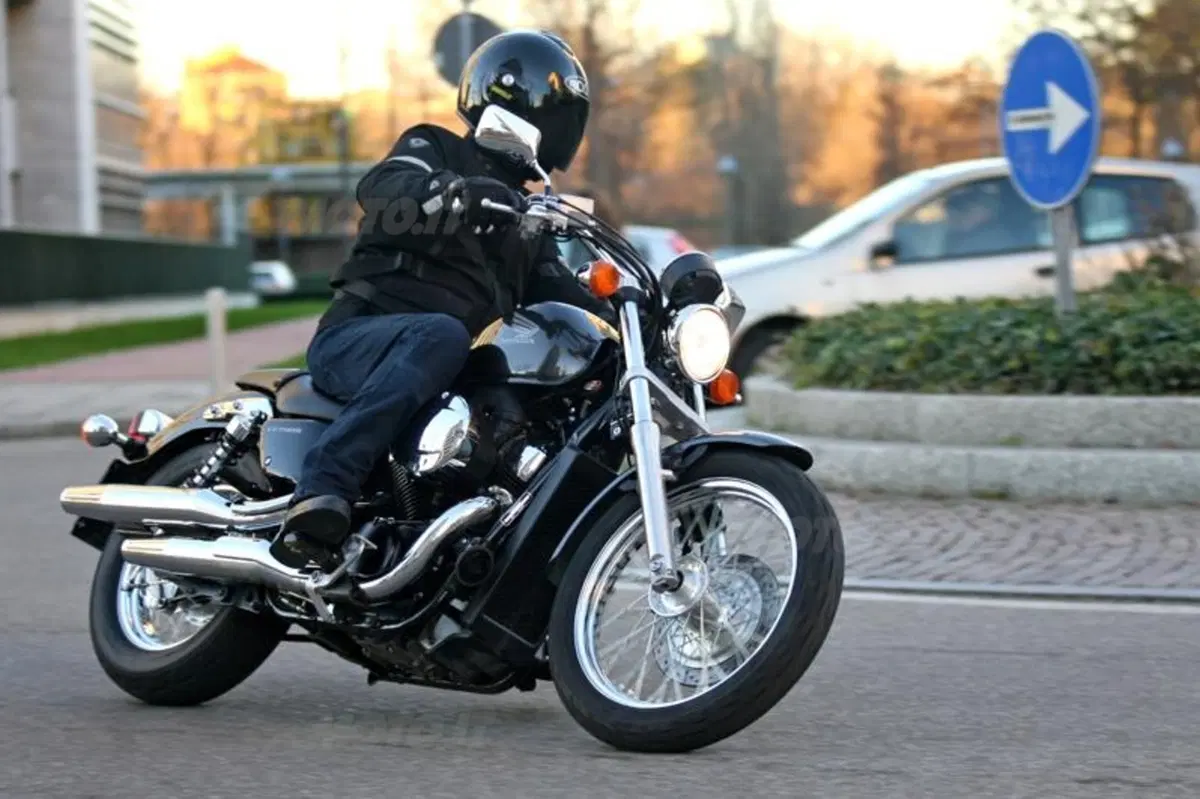 Honda VT750S 