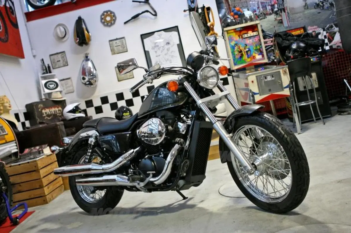 Honda VT750S  (10)
