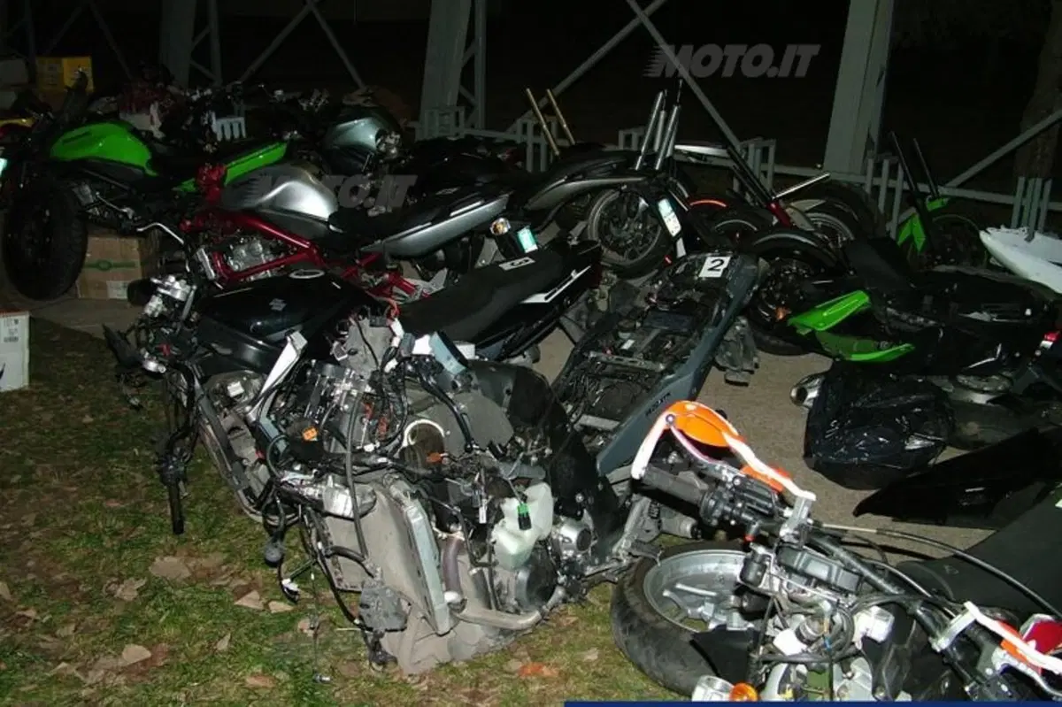 Che fine fanno le nostre moto... rubate!