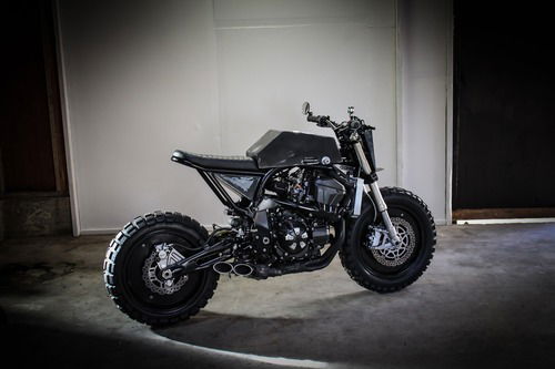 Kawasaki Z1000: una scrambler insolita e tagliente (2)