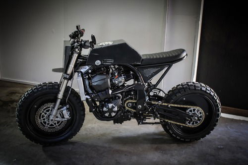 Kawasaki Z1000: una scrambler insolita e tagliente (6)