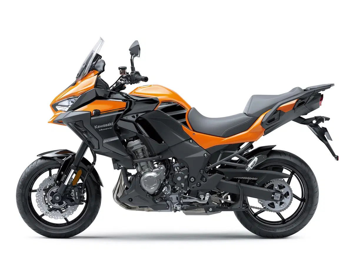 Kawasaki Versys 1000. Alternativa giapponese (4)