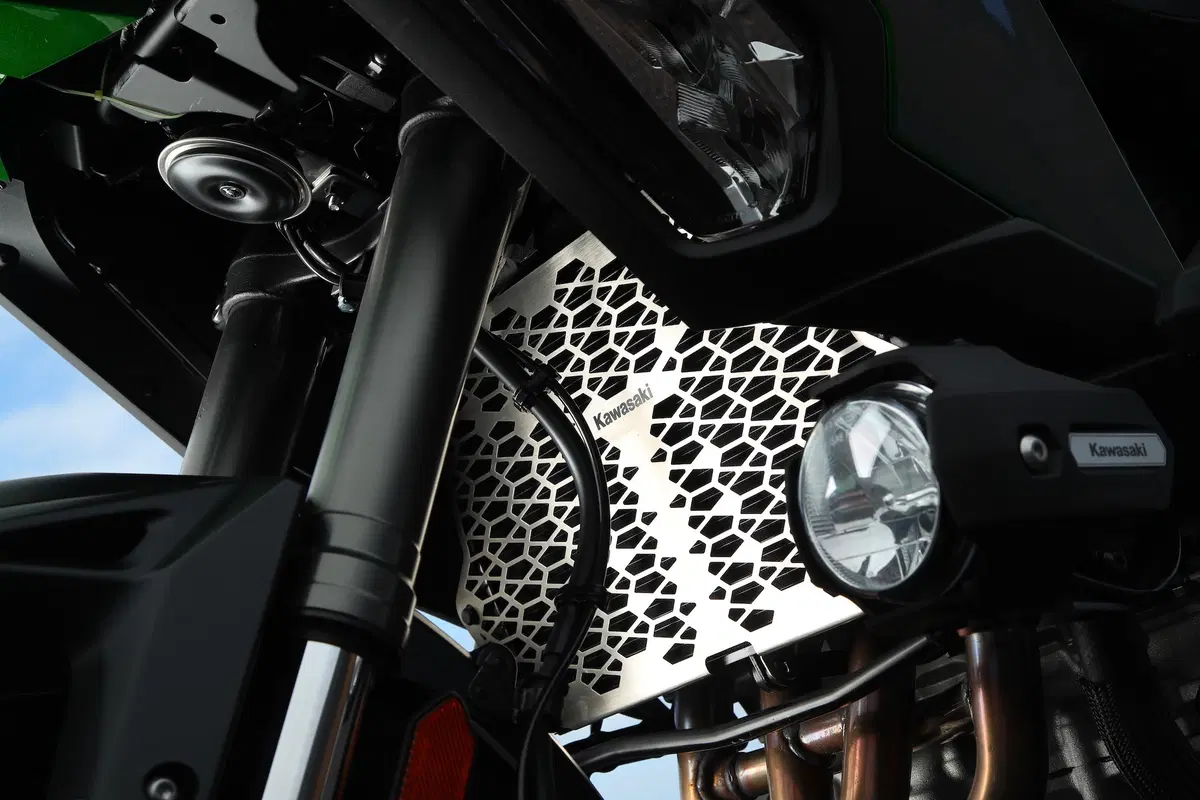 Kawasaki Versys 1000. Alternativa giapponese (18)