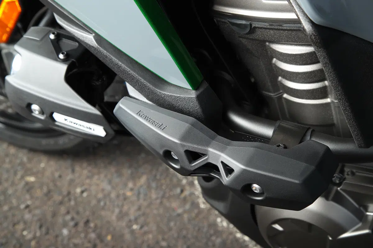 Kawasaki Versys 1000. Alternativa giapponese (21)