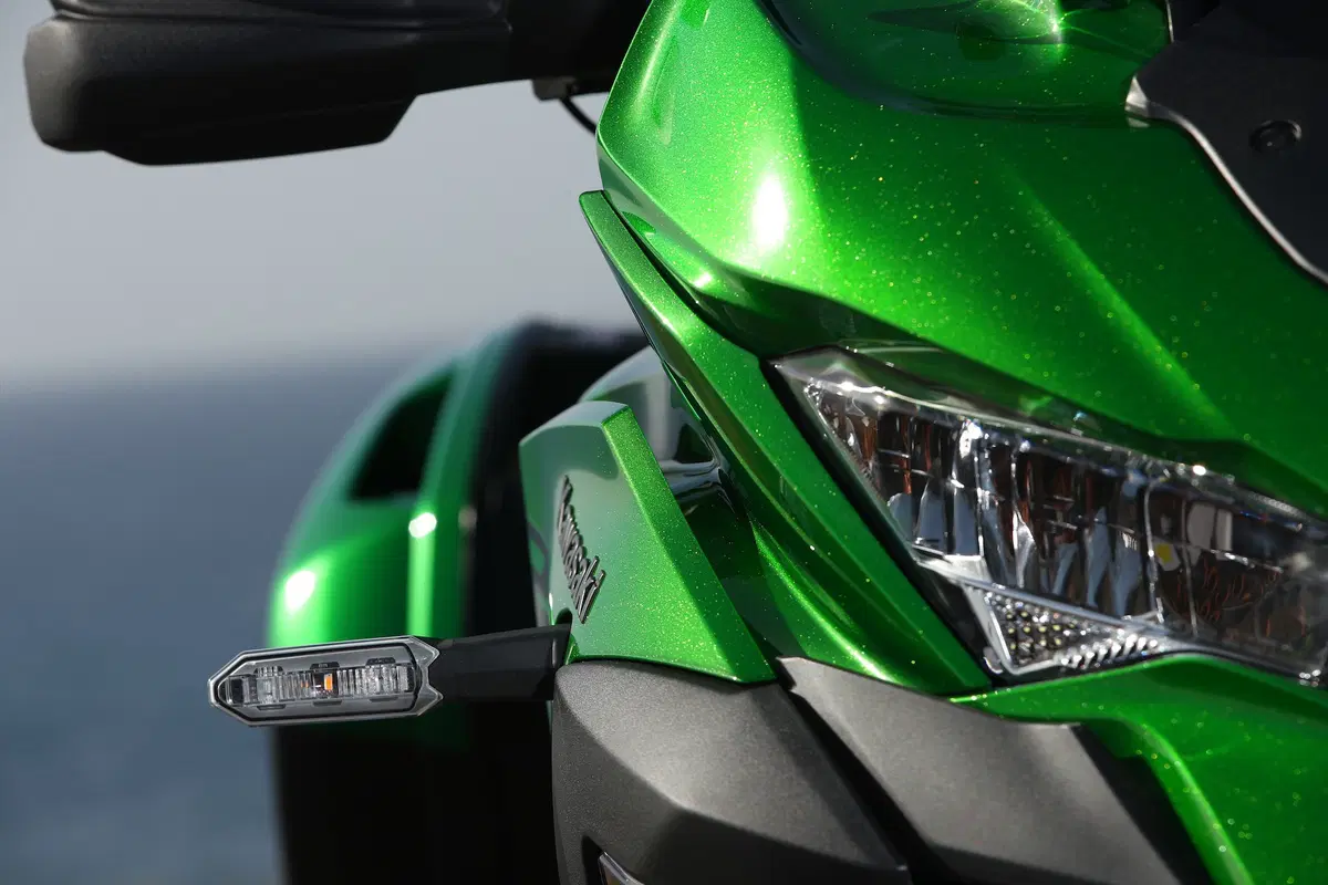 Kawasaki Versys 1000. Alternativa giapponese (12)