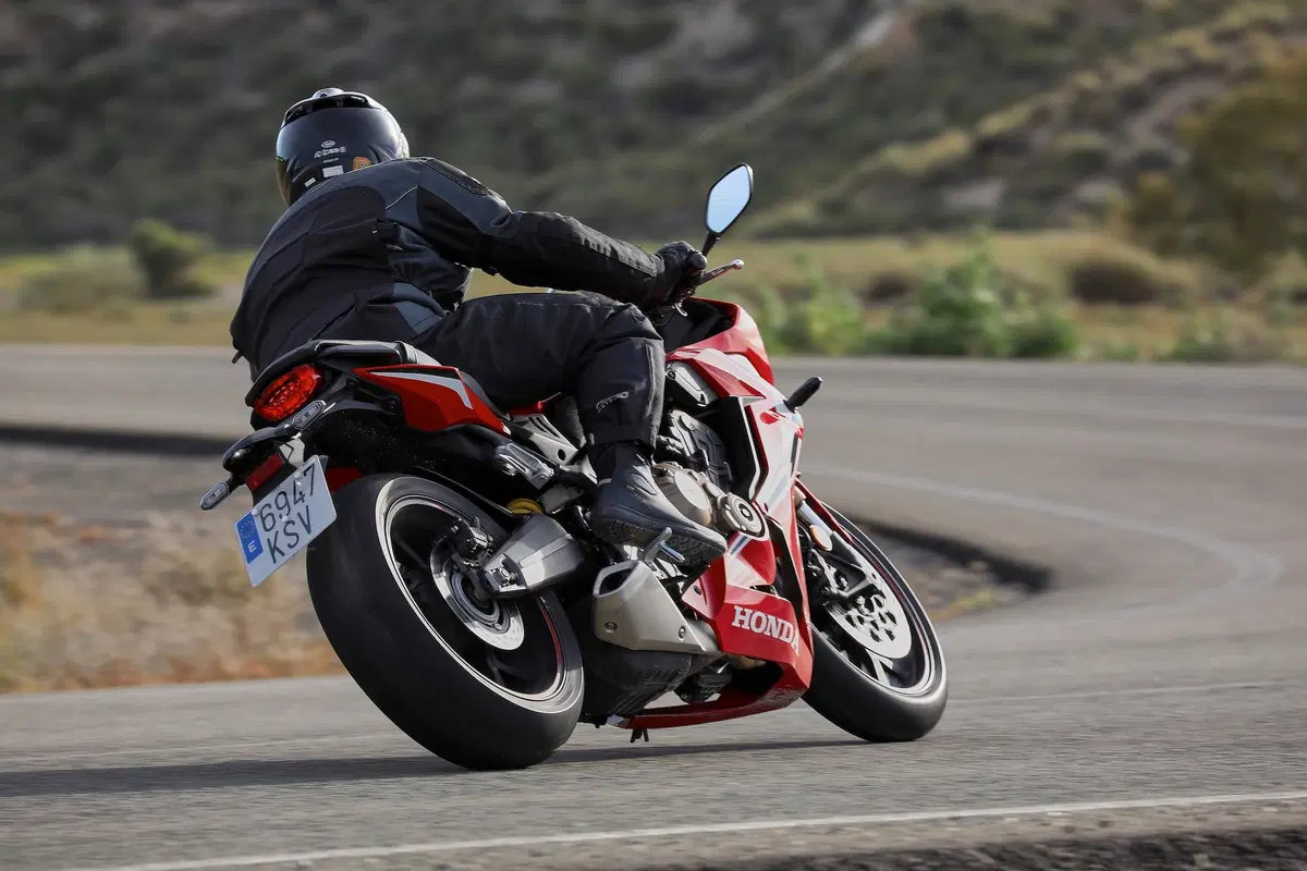 Honda CBR650R. Bentornata, Cibierre! (2)