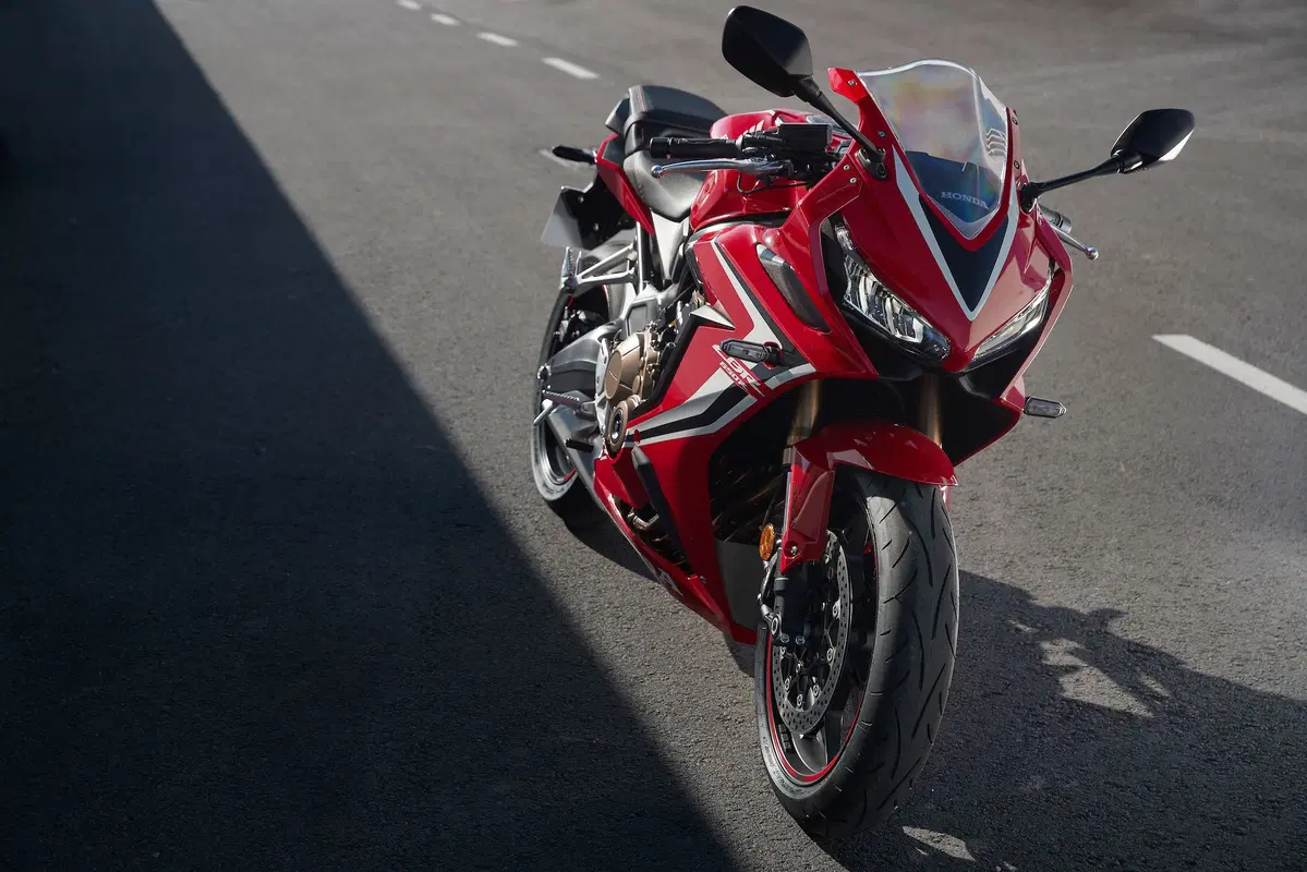 Honda CBR650R. Bentornata, Cibierre! (17)