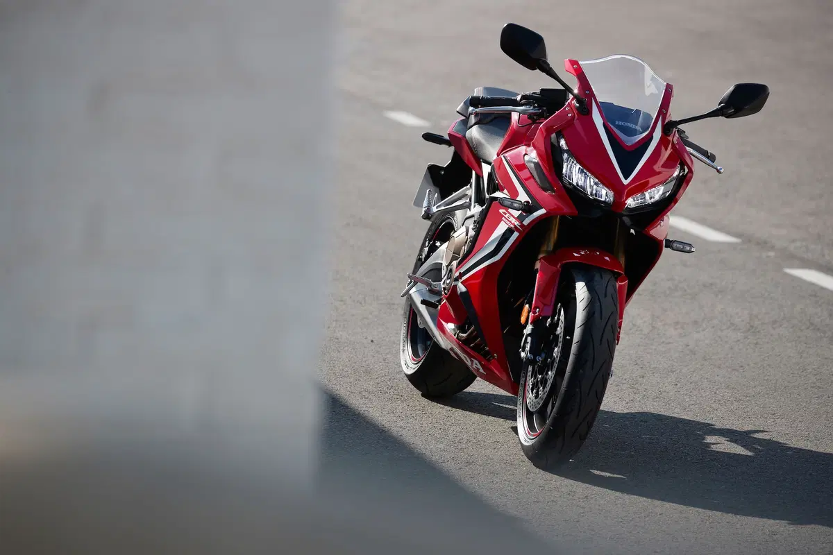 Honda CBR650R. Bentornata, Cibierre! (18)