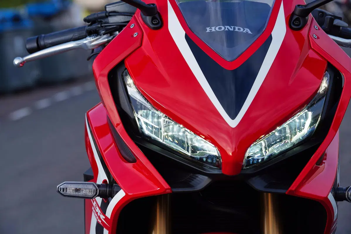 Honda CBR650R. Bentornata, Cibierre! (22)
