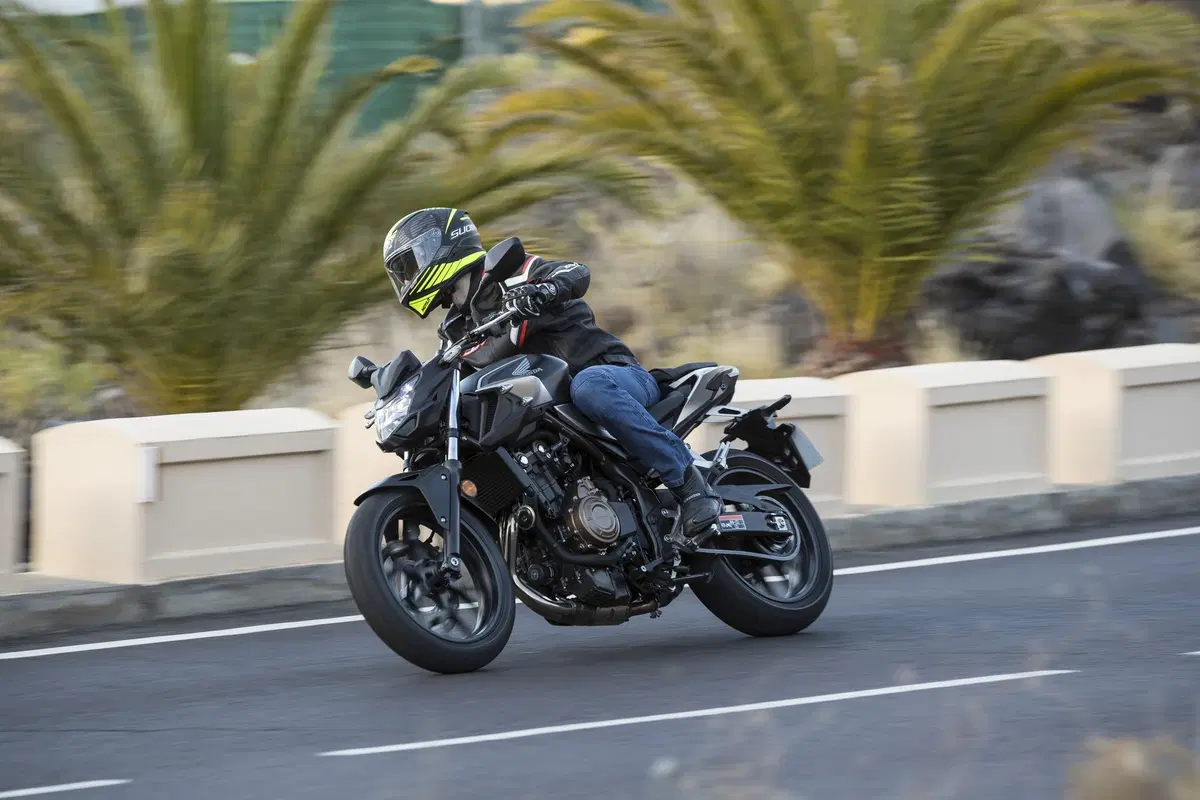Honda CB500F e CBR500R 2019, TEST: che goduria, e che divertimento! [NON PUBBLICARE] (10)
