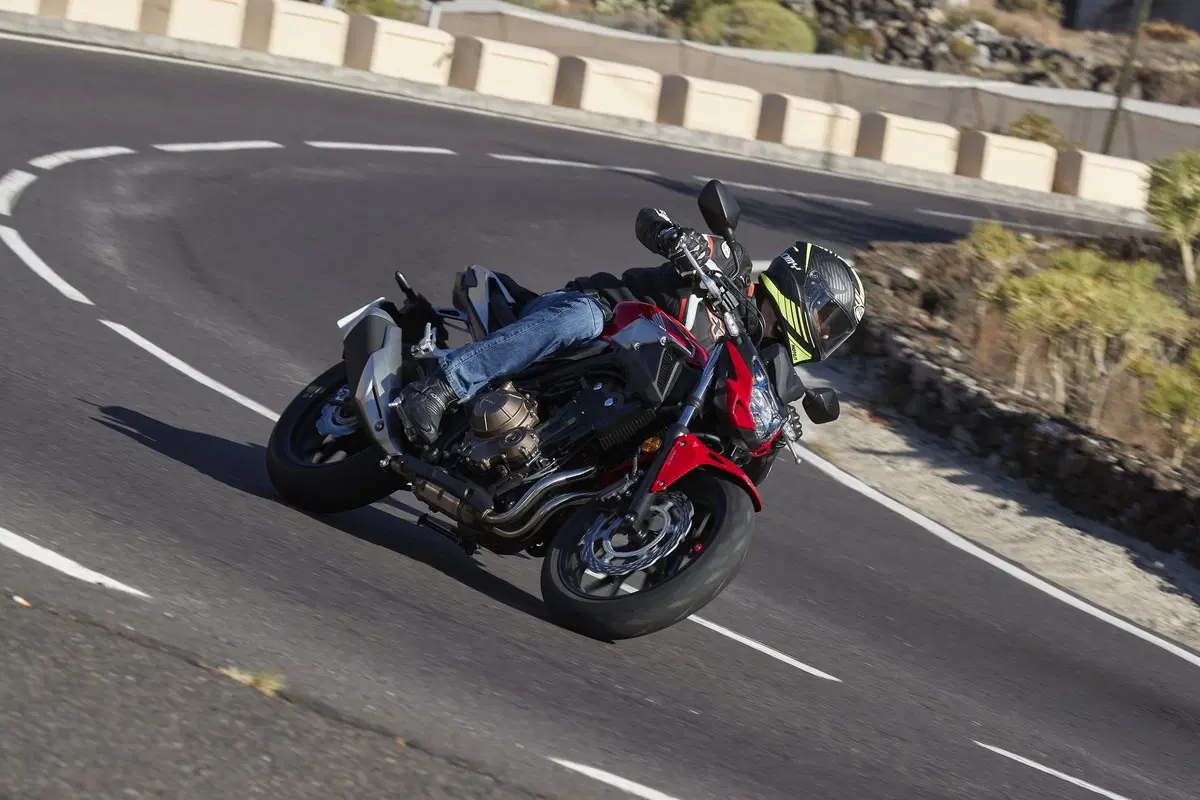 Honda CB500F e CBR500R 2019, TEST: che goduria, e che divertimento! [NON PUBBLICARE] (23)