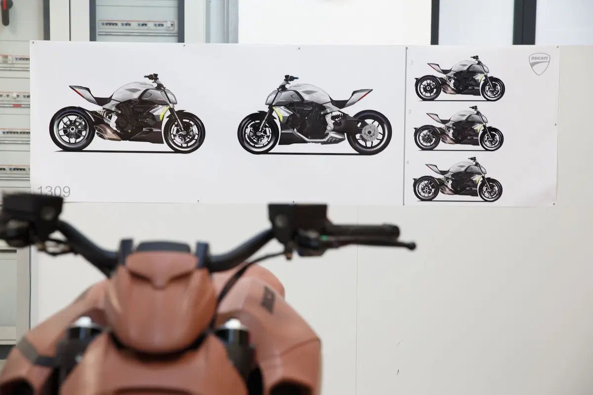 Dentro il Centro Stile Ducati: nascono così le nuove moto (7)