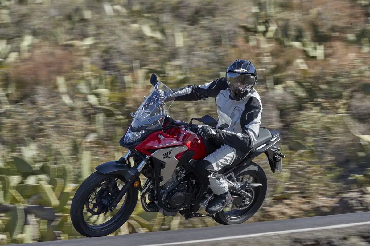 Honda CB500X 2019, TEST: che bello viaggiare…anche in fuoristrada [NON PUBBLICARE] (8)