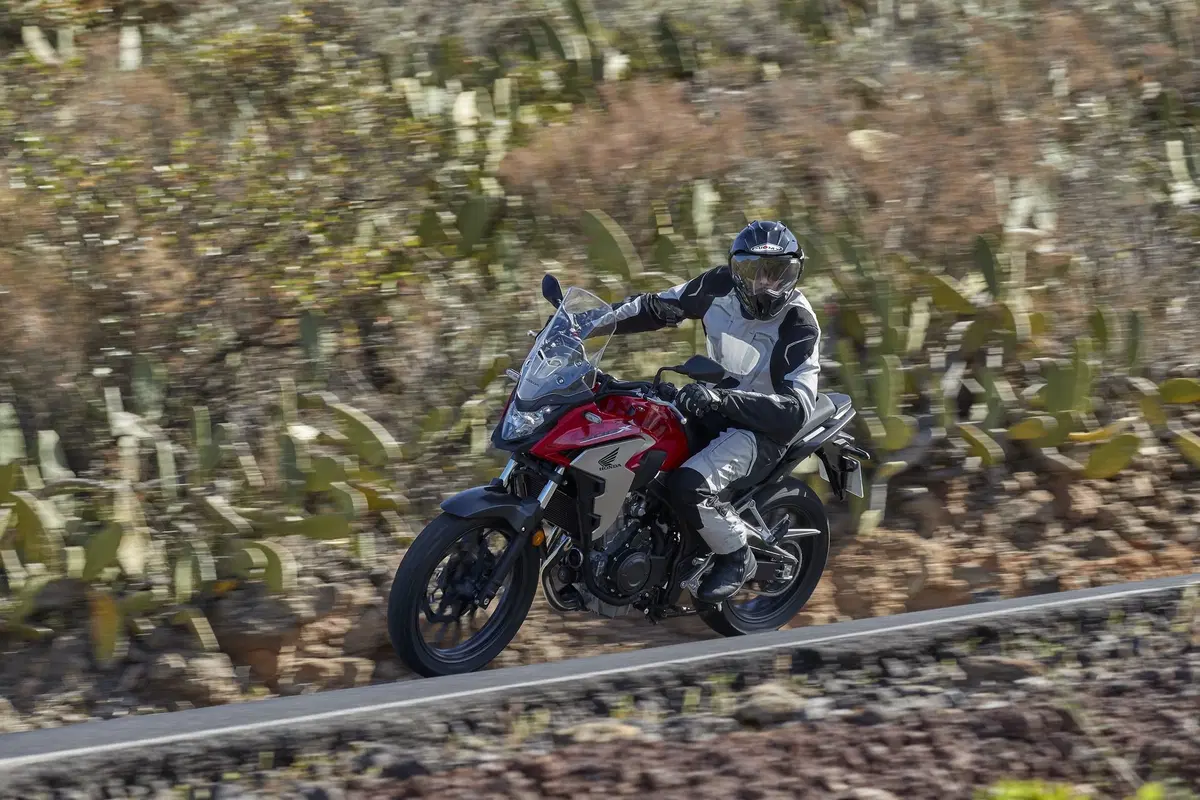 Honda CB500X 2019, TEST: che bello viaggiare…anche in fuoristrada [NON PUBBLICARE] (14)