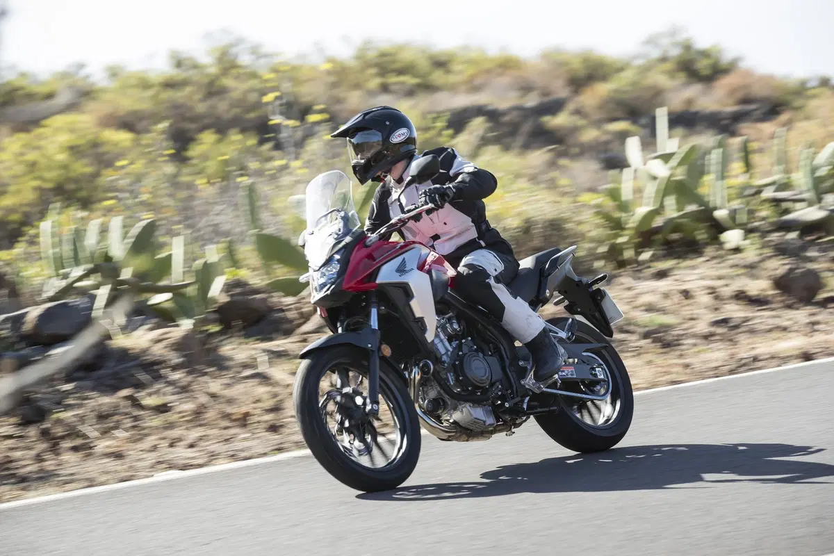 Honda CB500X 2019, TEST: che bello viaggiare…anche in fuoristrada [NON PUBBLICARE] (16)