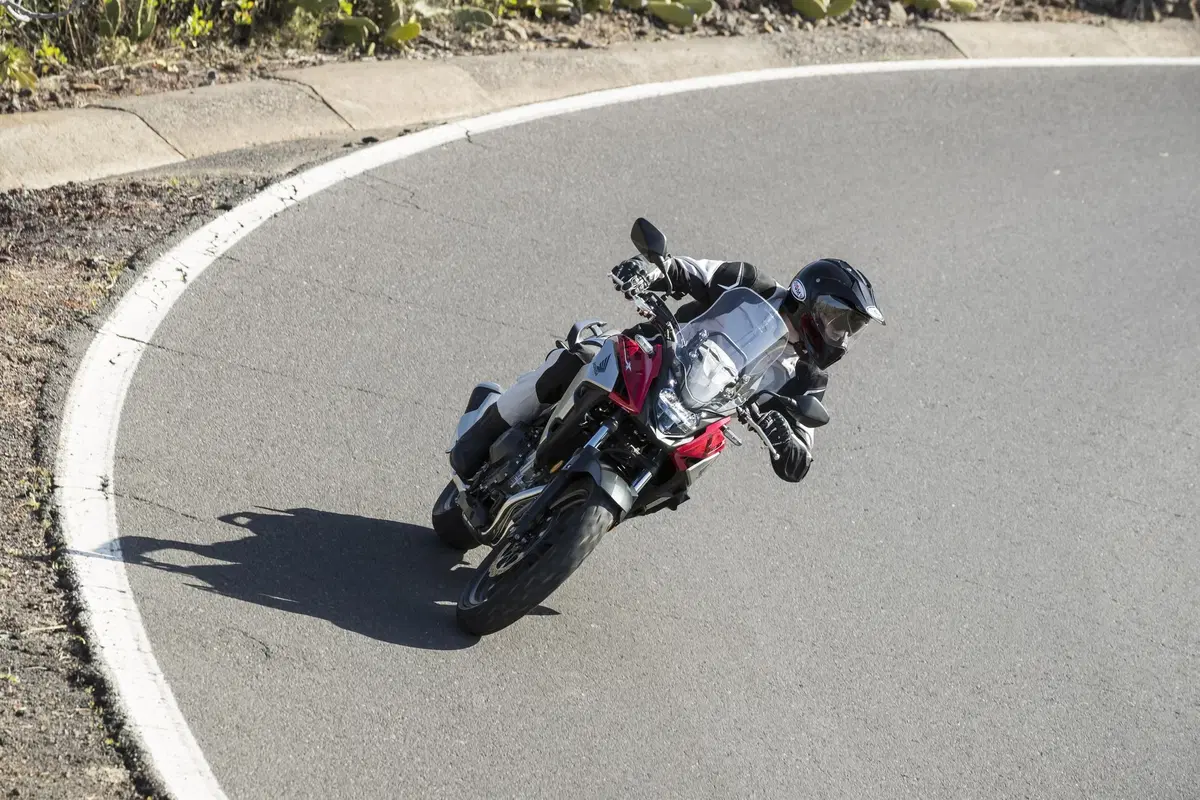 Honda CB500X 2019, TEST: che bello viaggiare…anche in fuoristrada [NON PUBBLICARE] (17)
