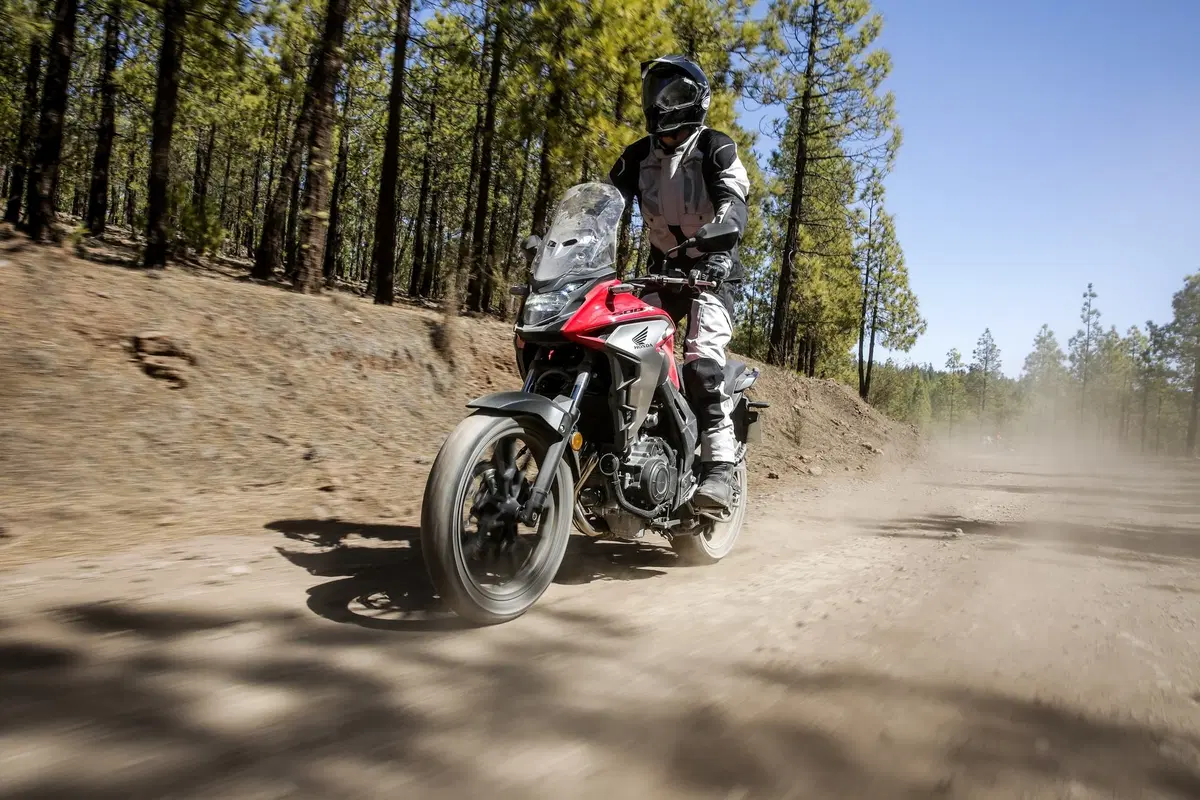 Honda CB500X 2019, TEST: che bello viaggiare…anche in fuoristrada [NON PUBBLICARE] (10)