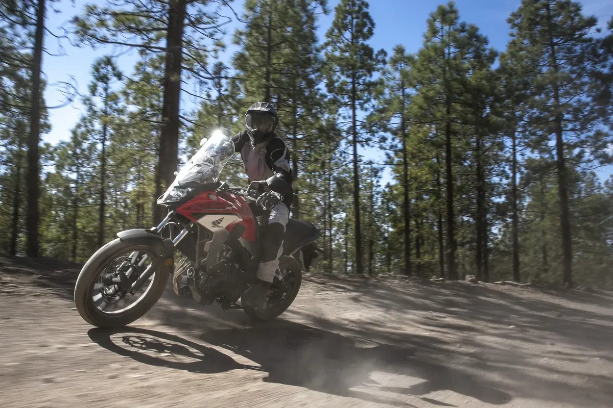Honda CB500X 2019, TEST: che bello viaggiare…anche in fuoristrada [NON PUBBLICARE] (15)