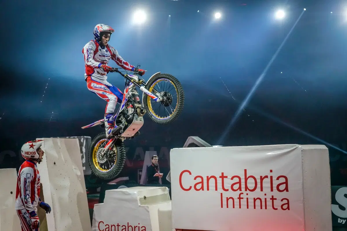 X-Trial. Toni Bou al fotofinish a Bilbao (14)