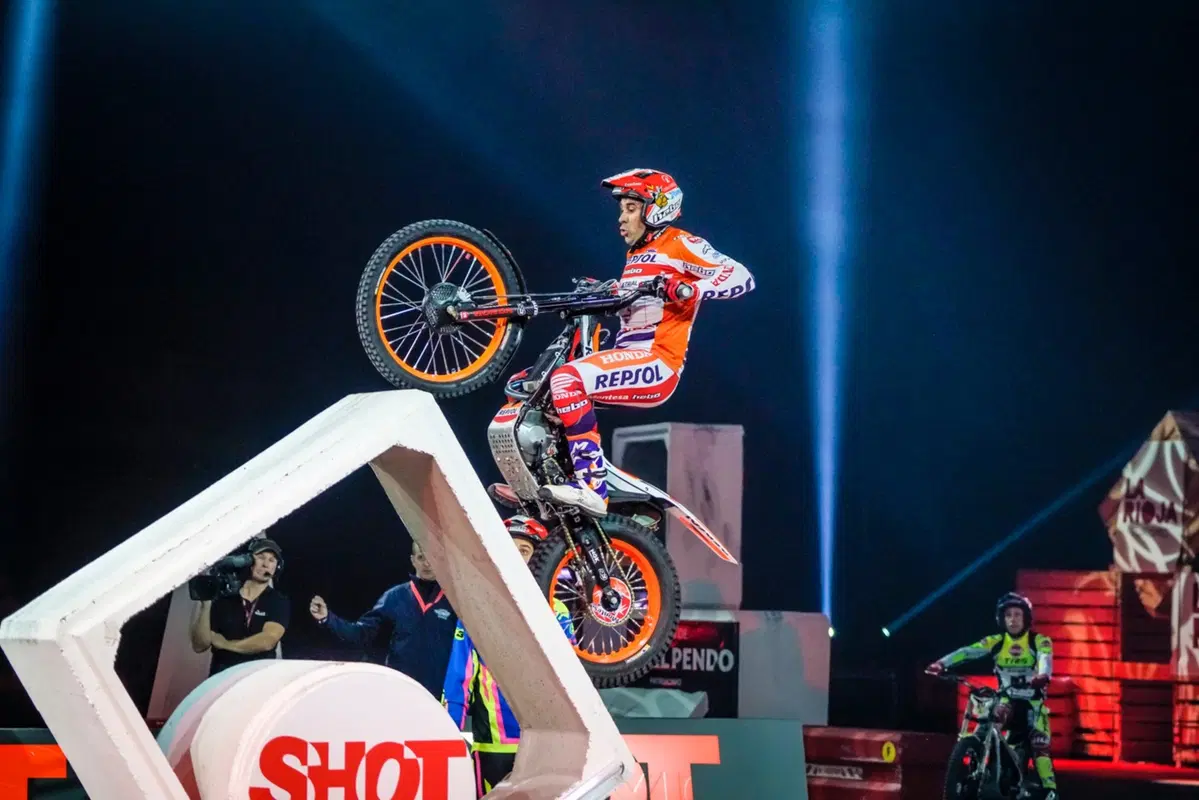 X-Trial. Toni Bou al fotofinish a Bilbao (20)