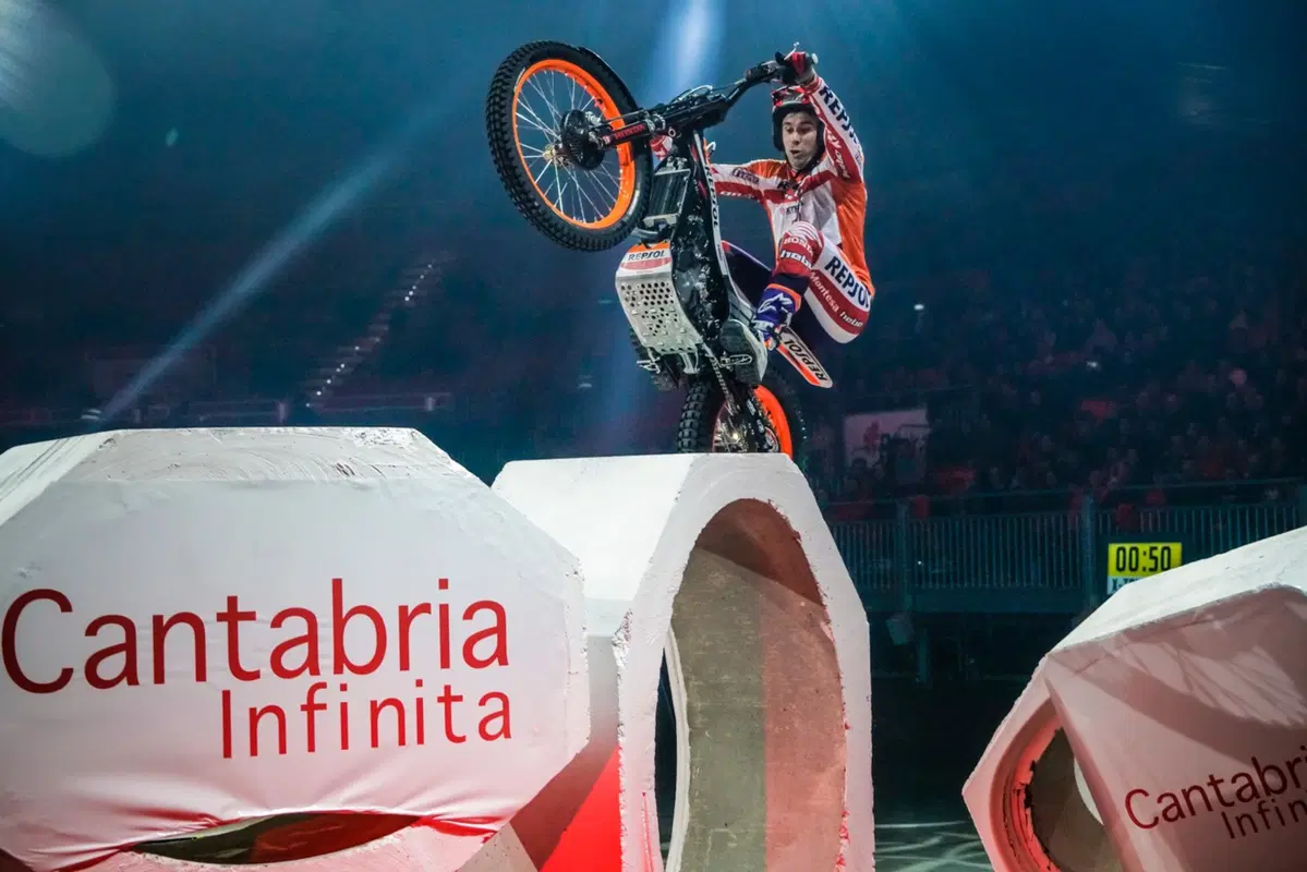 X-Trial. Toni Bou al fotofinish a Bilbao (22)
