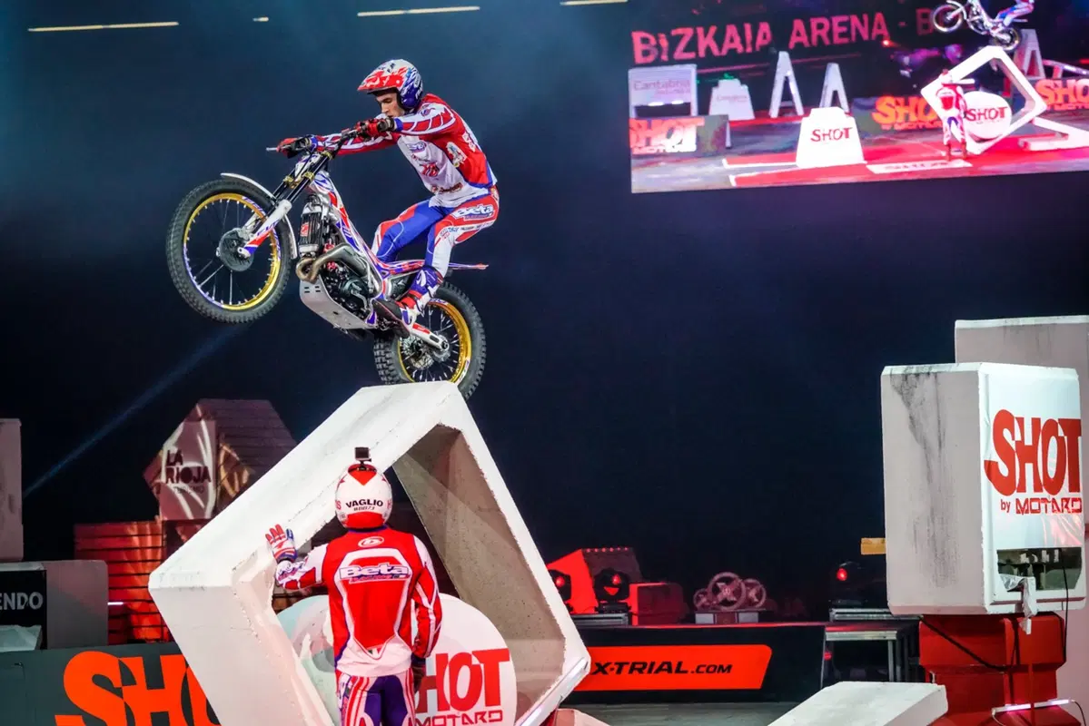 X-Trial. Toni Bou al fotofinish a Bilbao (24)