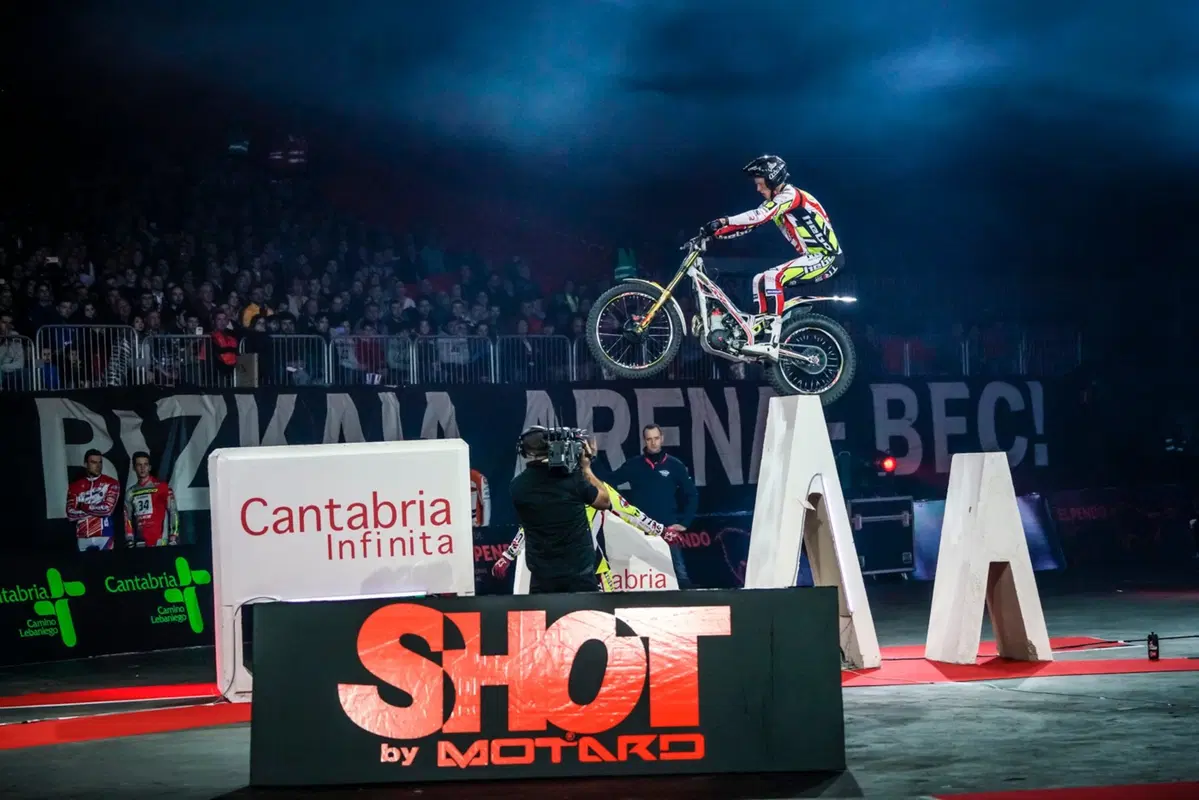 X-Trial. Toni Bou al fotofinish a Bilbao (27)