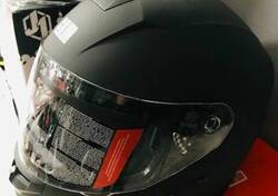 casco integrale con visierino interno CGM