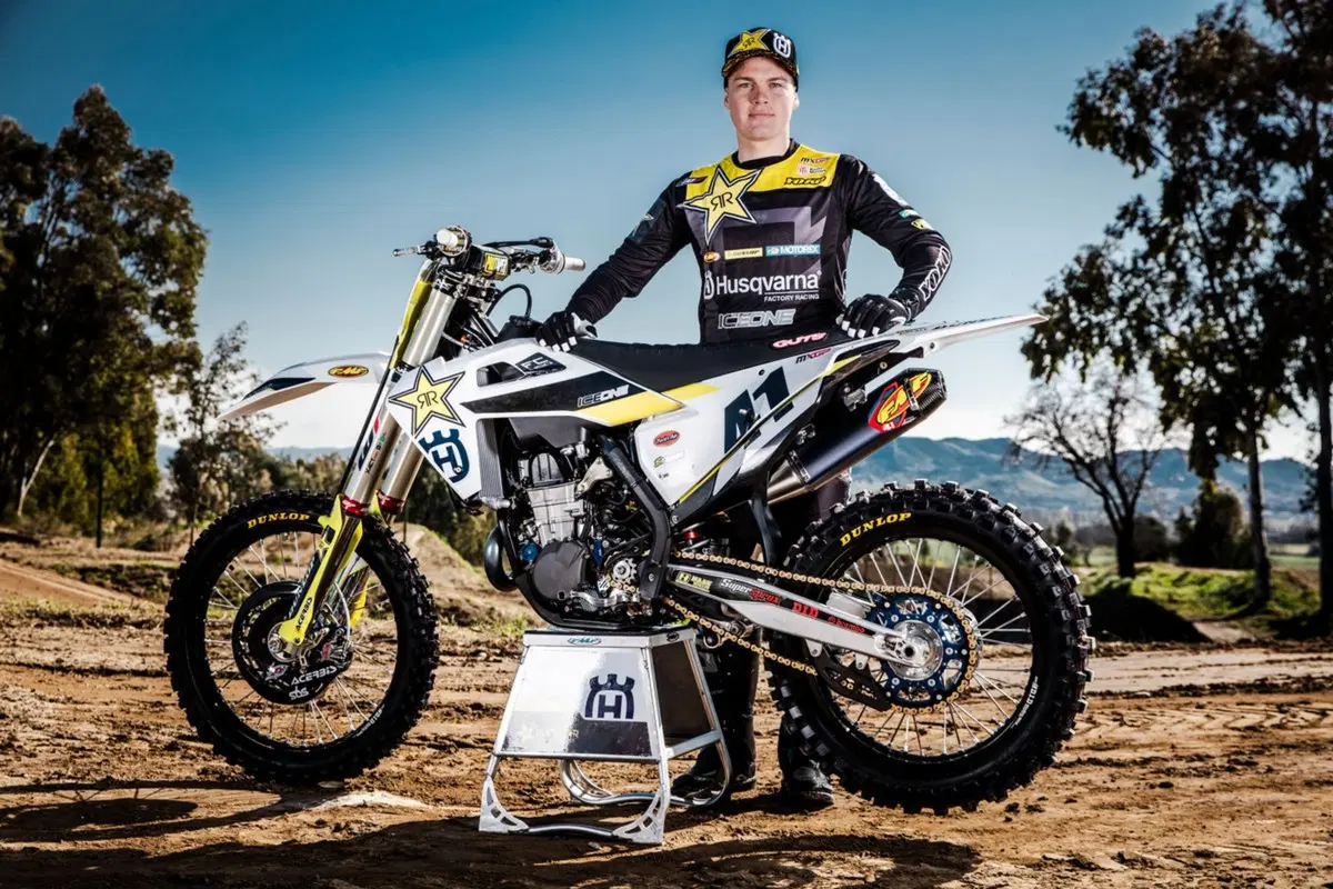 Rockstar Energy Husqvarna Factory Racing MXGP 2019: ecco i piloti (12)