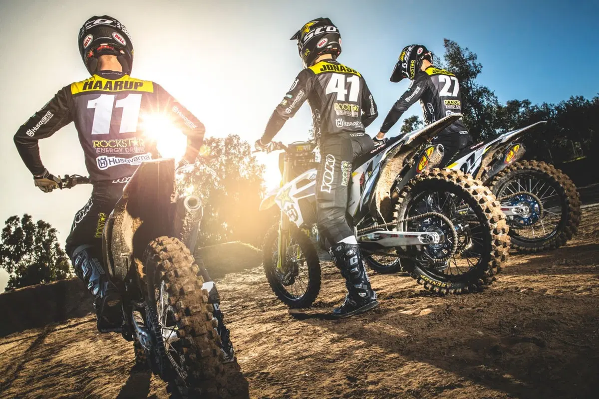 Rockstar Energy Husqvarna Factory Racing MXGP 2019: ecco i piloti (16)