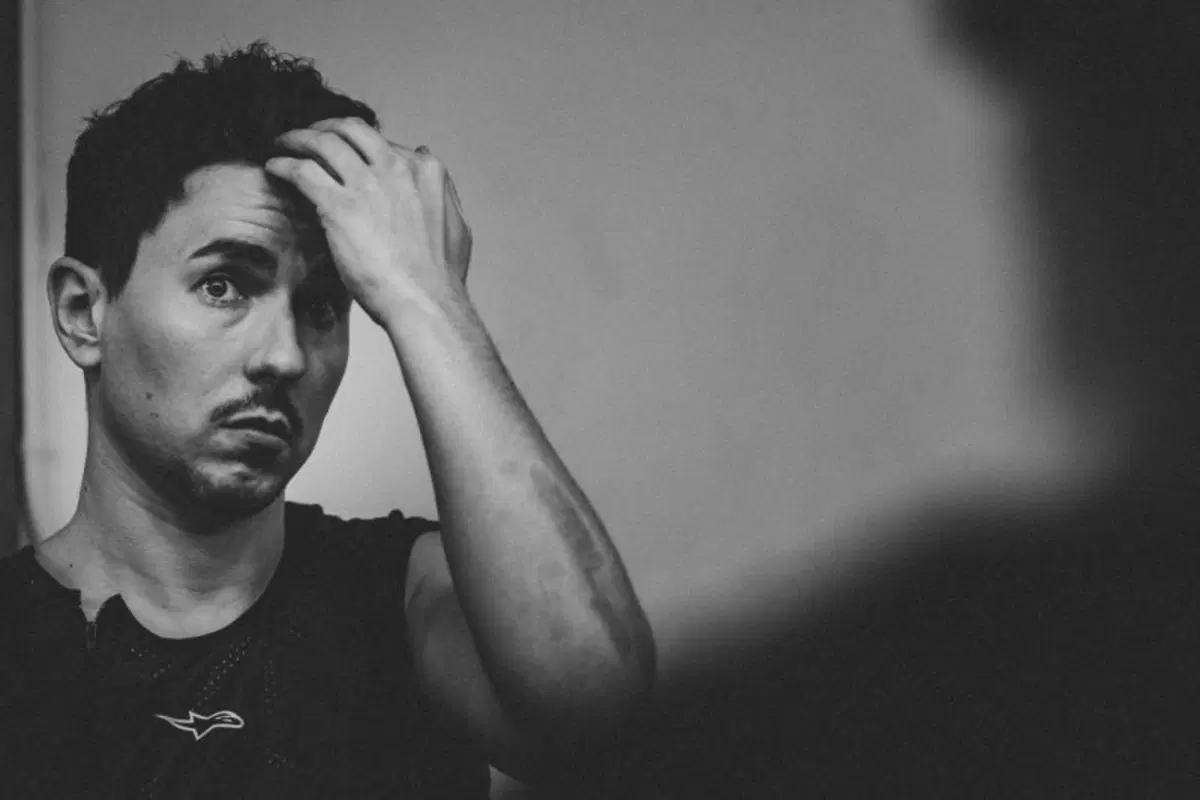 Marquez e Lorenzo si preparano (in studio) per il Qatar (5)