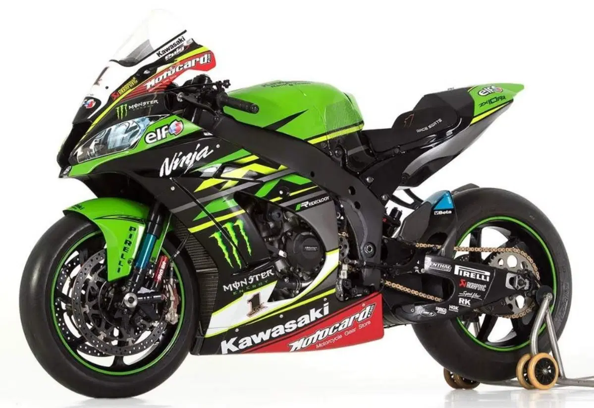 Dieci grandi Kawasaki da corsa. Prima dell'ultima Superbike vincente (2)