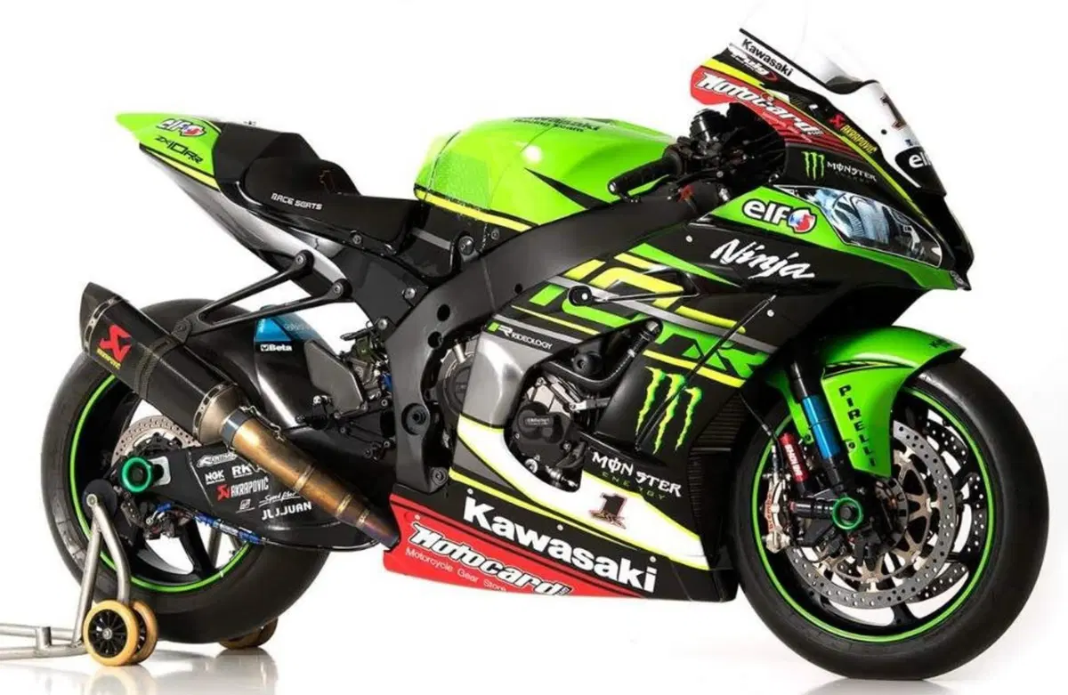 Dieci grandi Kawasaki da corsa. Prima dell'ultima Superbike vincente