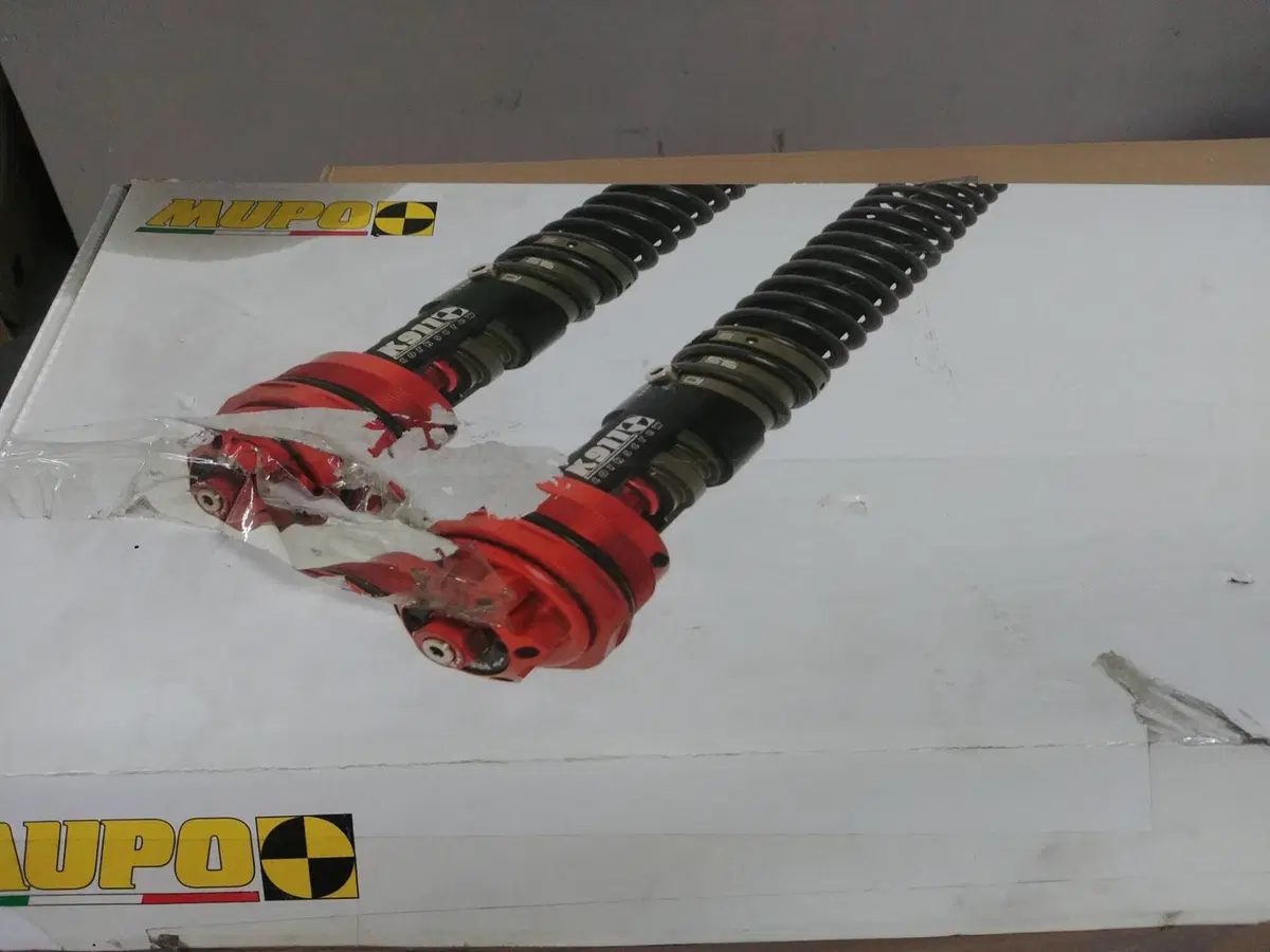 Sospensioni cartucce mupo lcrr yamaha mt-09 13-16 (5)