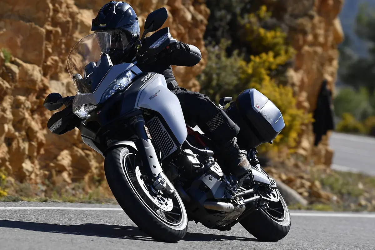 Ducati Multistrada 950S 2019 TEST: la scelta perfetta? (3)