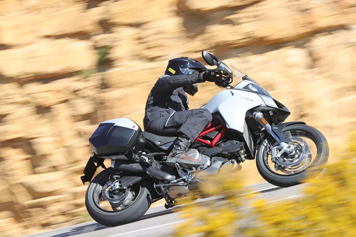 Ducati Multistrada 950S 2019 TEST: la scelta perfetta? (6)