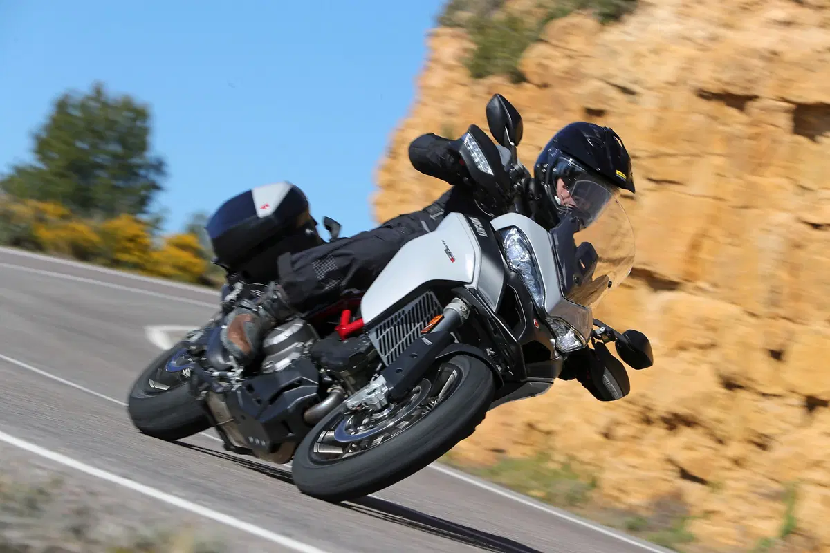 Ducati Multistrada 950S 2019 TEST: la scelta perfetta? (7)