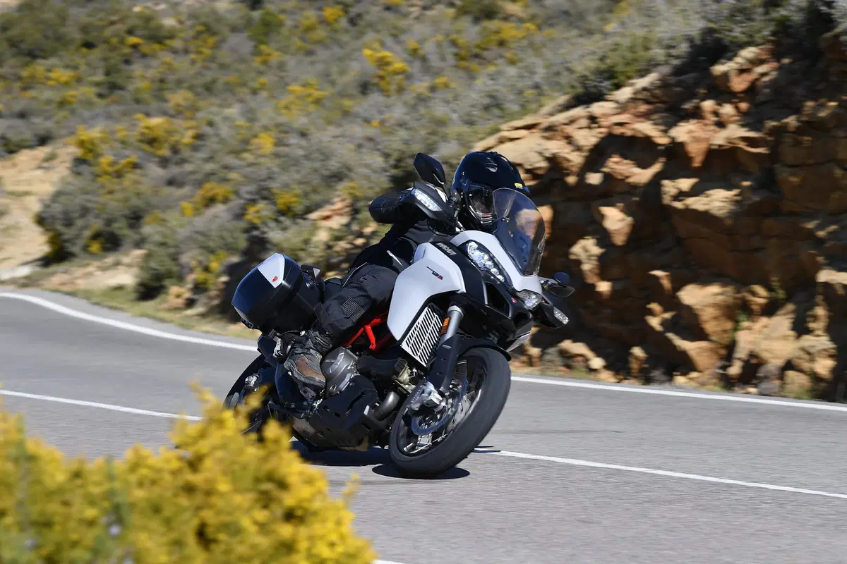Ducati Multistrada 950S 2019 TEST: la scelta perfetta? (11)